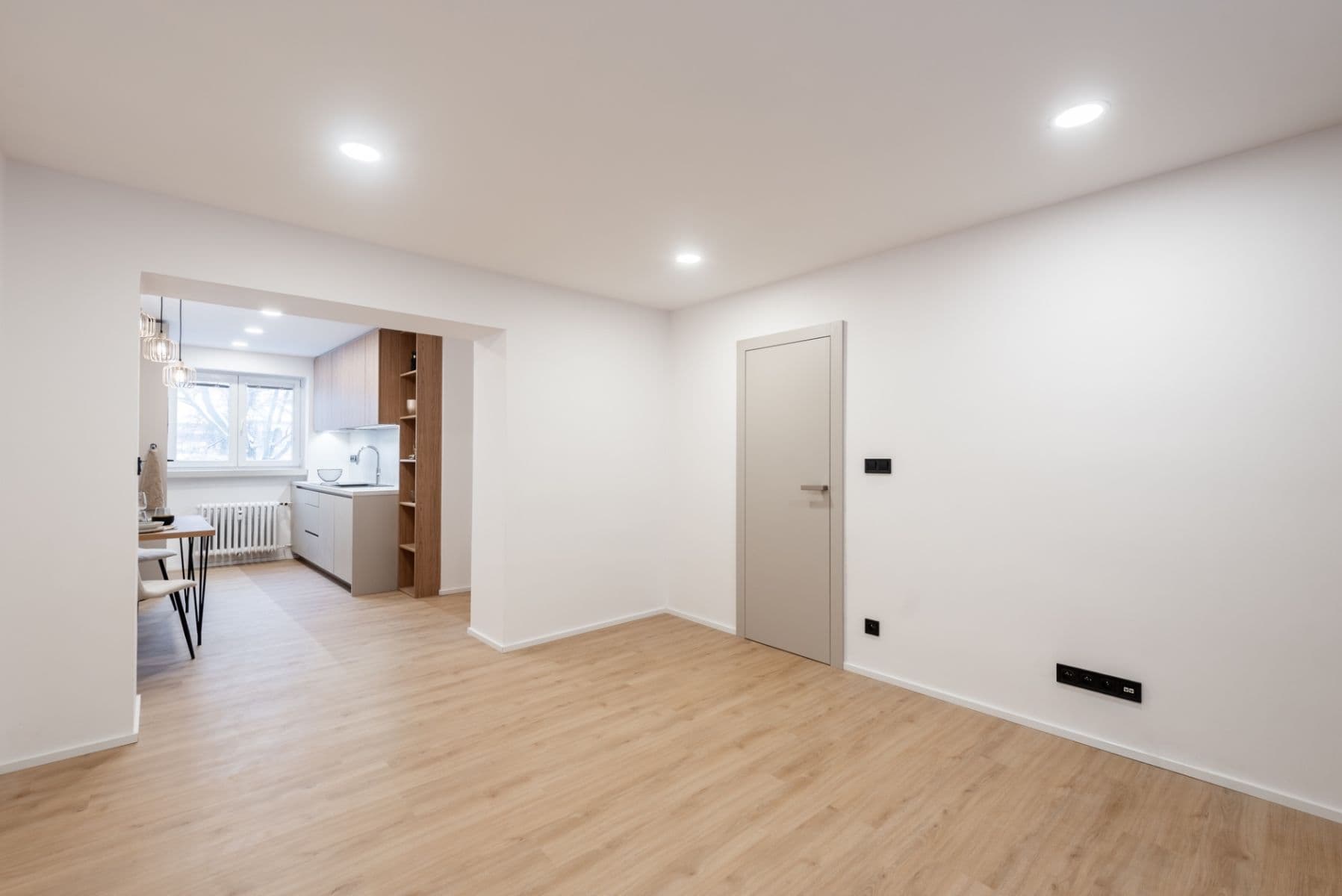 Prodej bytu 2+kk 54 m², Vodárenská, Kladno, Středočeský kraj Prodej bytu 2+kk 54 m², Vodárenská, Kladno, Středočeský kraj