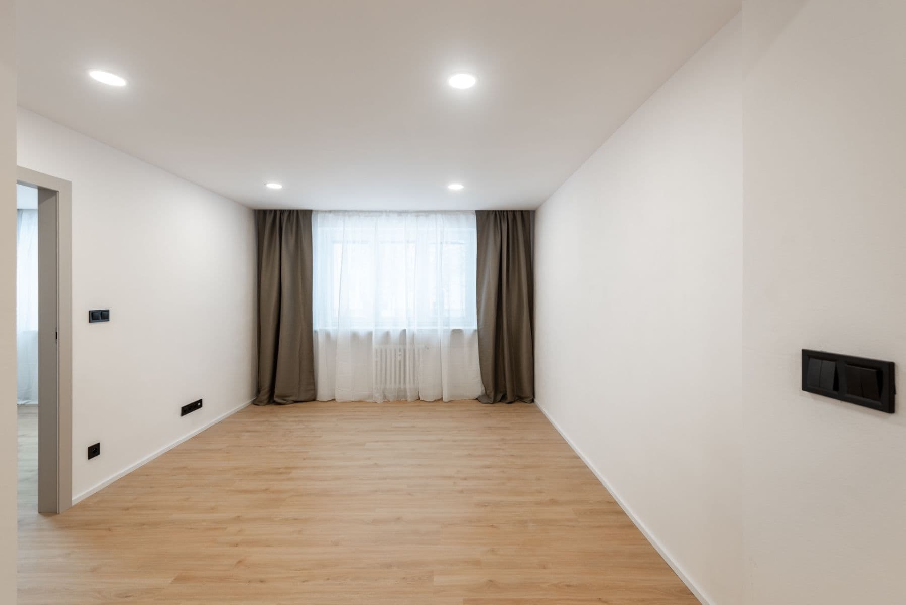 Prodej bytu 2+kk 54 m², Vodárenská, Kladno, Středočeský kraj Prodej bytu 2+kk 54 m², Vodárenská, Kladno, Středočeský kraj