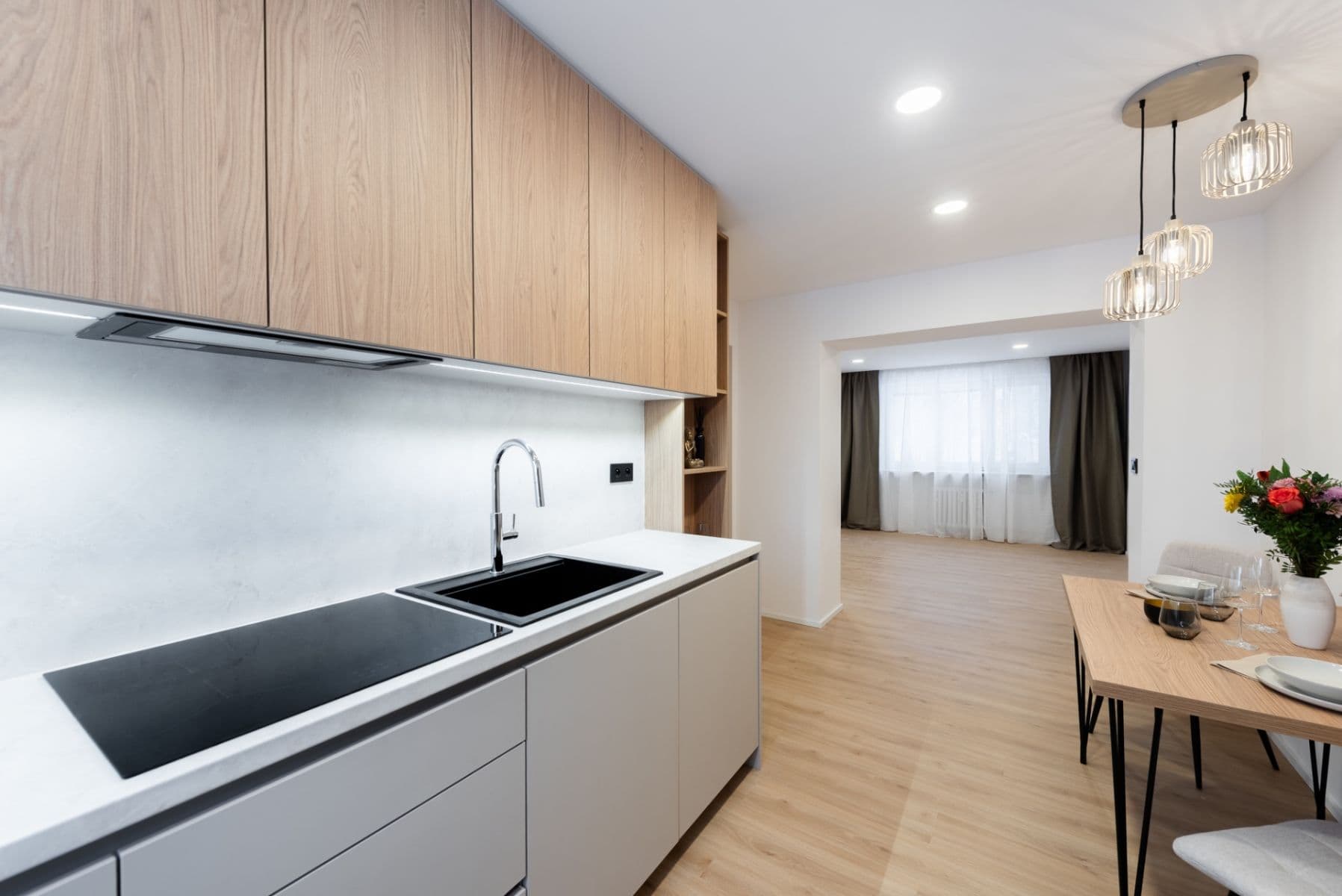 Prodej bytu 2+kk 54 m², Vodárenská, Kladno, Středočeský kraj Prodej bytu 2+kk 54 m², Vodárenská, Kladno, Středočeský kraj