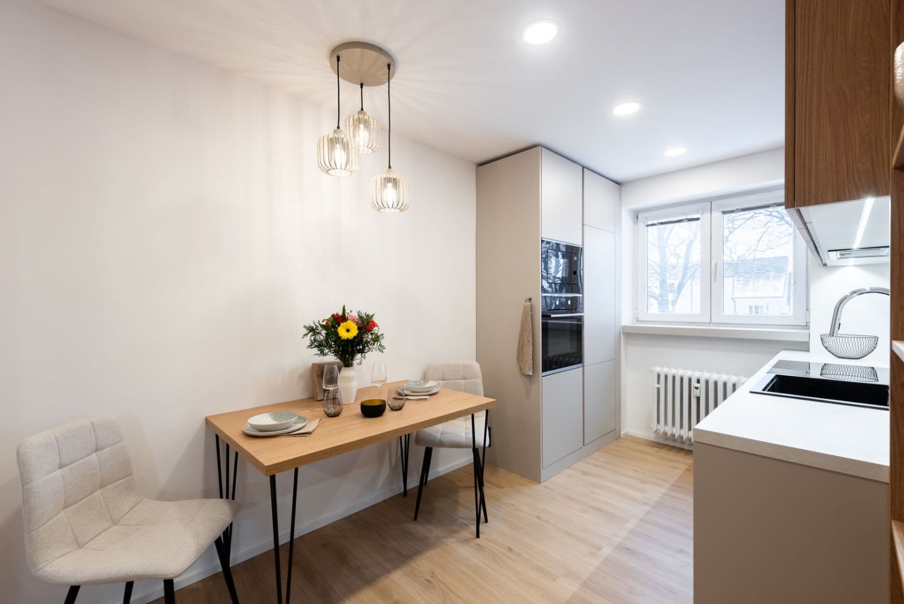 Prodej bytu 2+kk 54 m², Vodárenská, Kladno, Středočeský kraj Prodej bytu 2+kk 54 m², Vodárenská, Kladno, Středočeský kraj