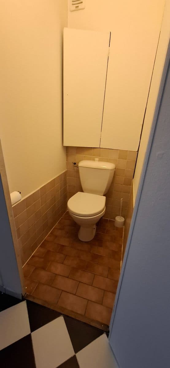 Pronájem bytu 3+1 54 m², Holandská, Kladno, Středočeský kraj Pronájem bytu 3+1 54 m², Holandská, Kladno, Středočeský kraj