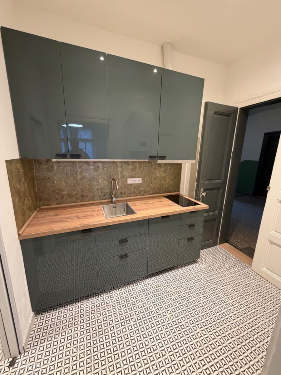 Pronájem bytu 1+kk 34 m², Nuselská, Praha, Praha Pronájem bytu 1+kk 34 m², Nuselská, Praha, Praha