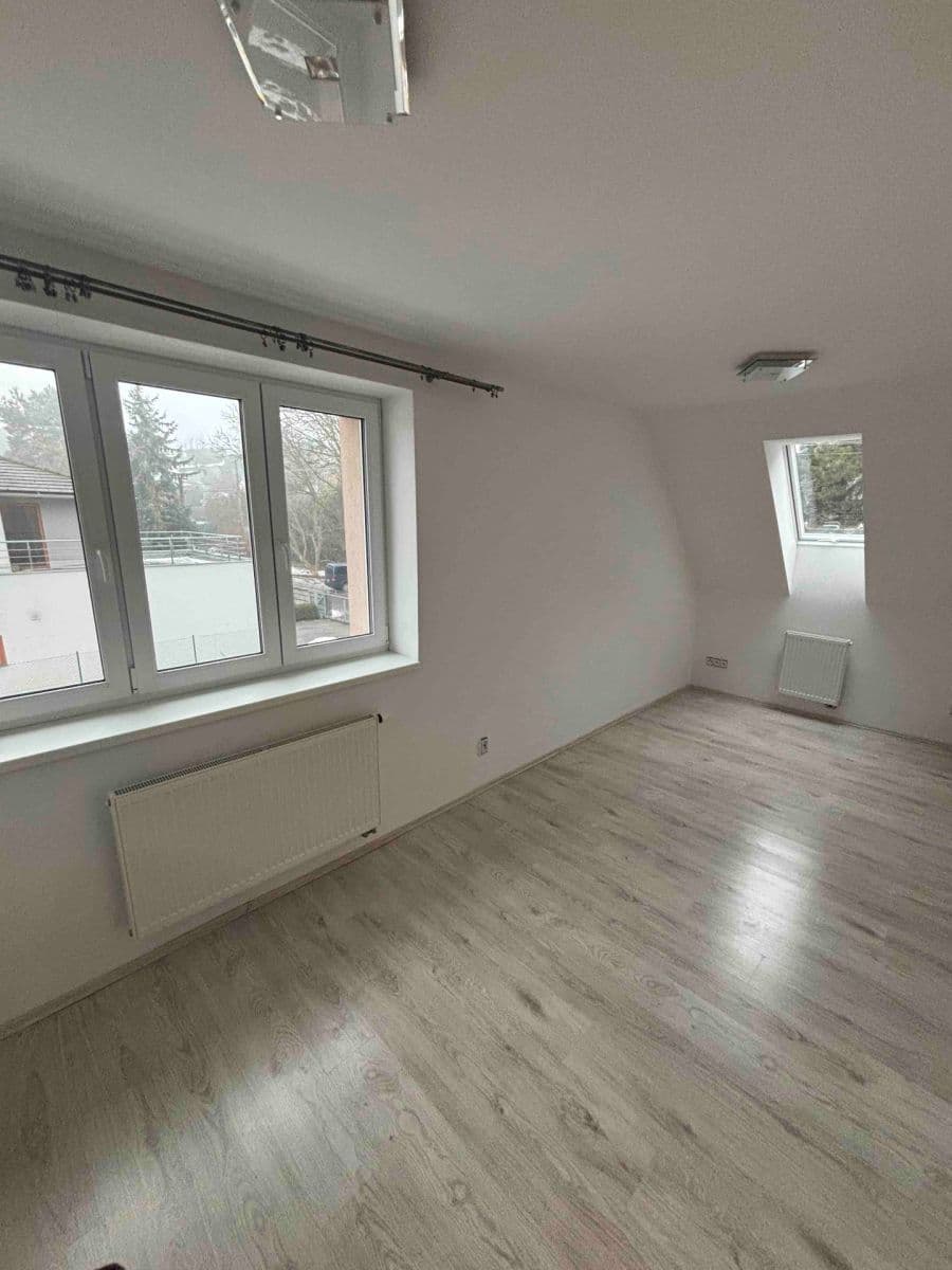 Pronájem bytu 4+kk 85 m², Potoční, Tuchoměřice, Středočeský kraj Pronájem bytu 4+kk 85 m², Potoční, Tuchoměřice, Středočeský kraj