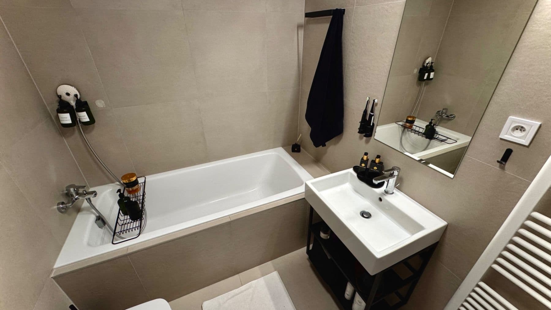 Pronájem bytu 1+kk 34 m², Kolbenova, Praha, Praha Pronájem bytu 1+kk 34 m², Kolbenova, Praha, Praha