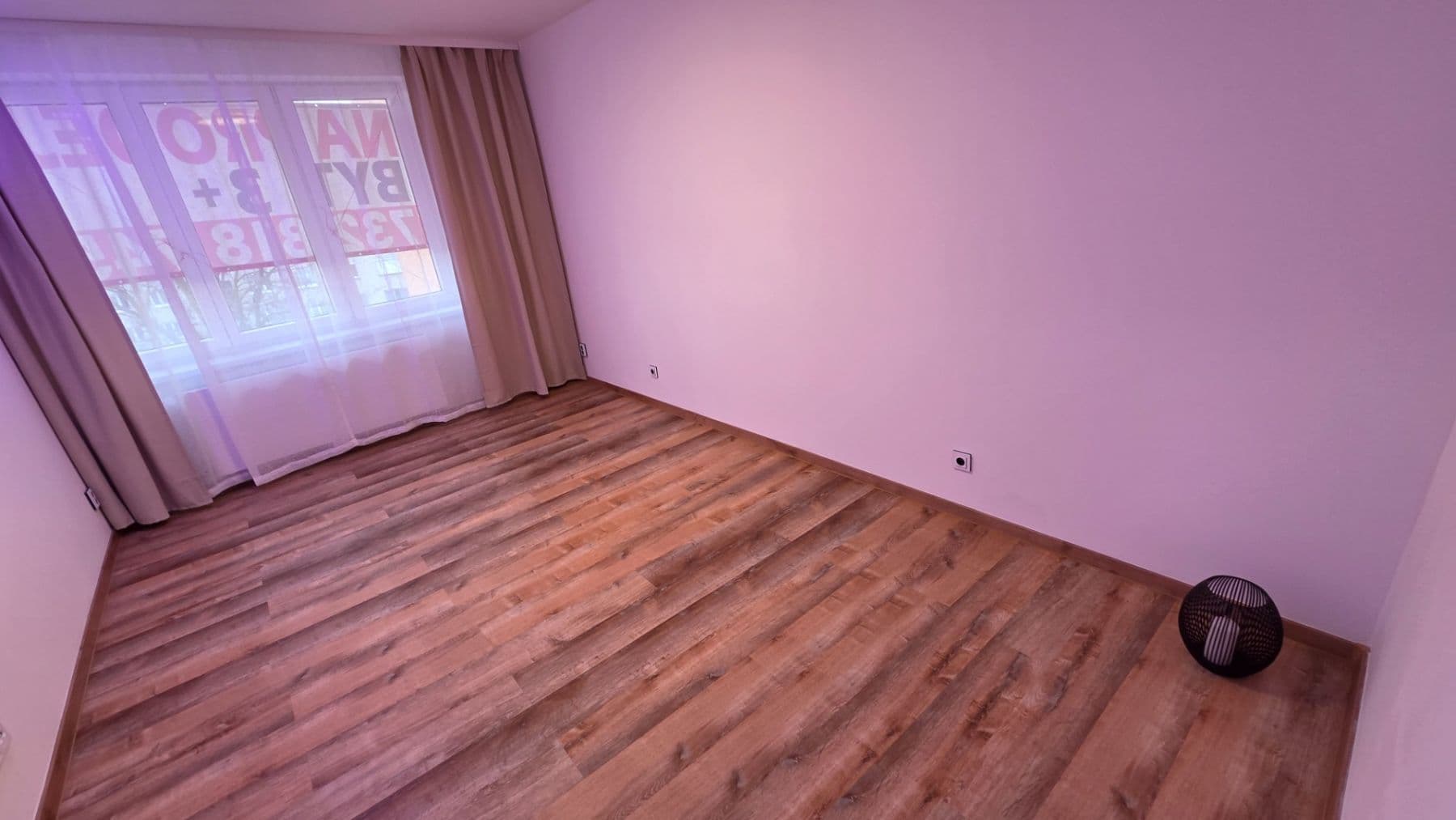 Prodej bytu 3+1 65 m², Pražská sídl., Znojmo, Jihomoravský kraj Prodej bytu 3+1 65 m², Pražská sídl., Znojmo, Jihomoravský kraj