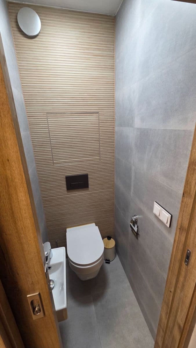 Prodej bytu 3+1 65 m², Pražská sídl., Znojmo, Jihomoravský kraj Prodej bytu 3+1 65 m², Pražská sídl., Znojmo, Jihomoravský kraj