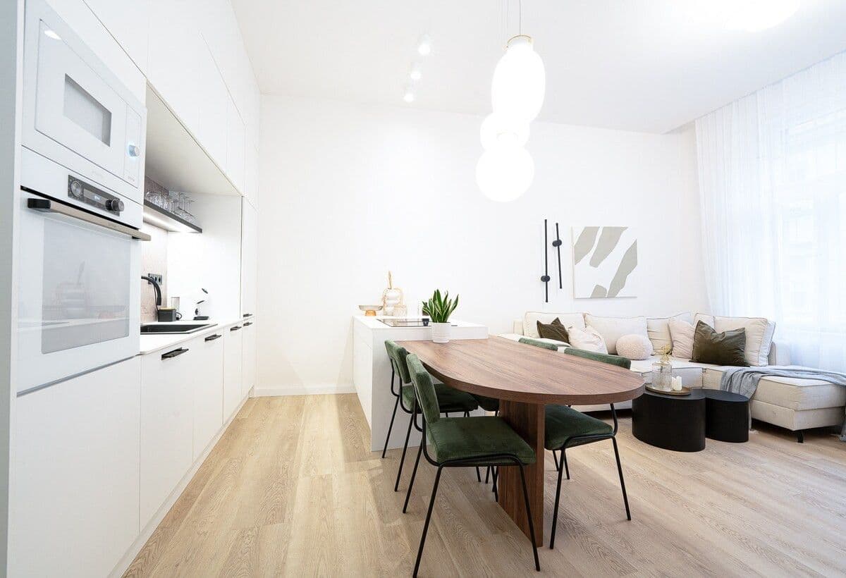Pronájem bytu 72 m², Navrátilova, Praha, Praha Pronájem bytu 72 m², Navrátilova, Praha, Praha