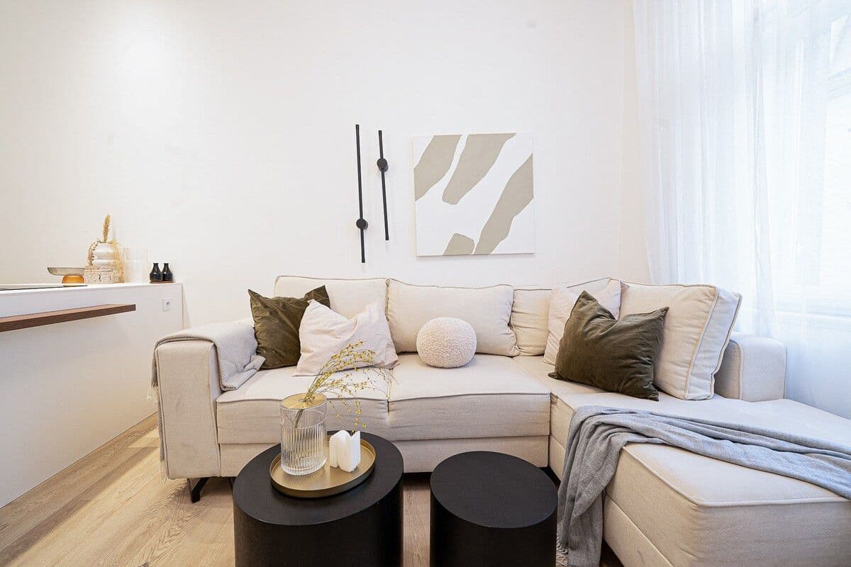 Pronájem bytu 72 m², Navrátilova, Praha, Praha Pronájem bytu 72 m², Navrátilova, Praha, Praha