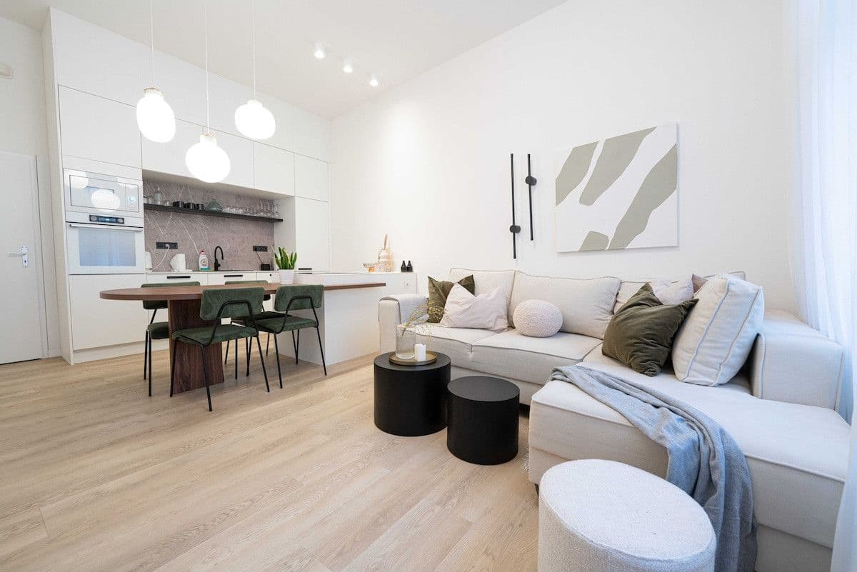 Pronájem bytu 72 m², Navrátilova, Praha, Praha Pronájem bytu 72 m², Navrátilova, Praha, Praha