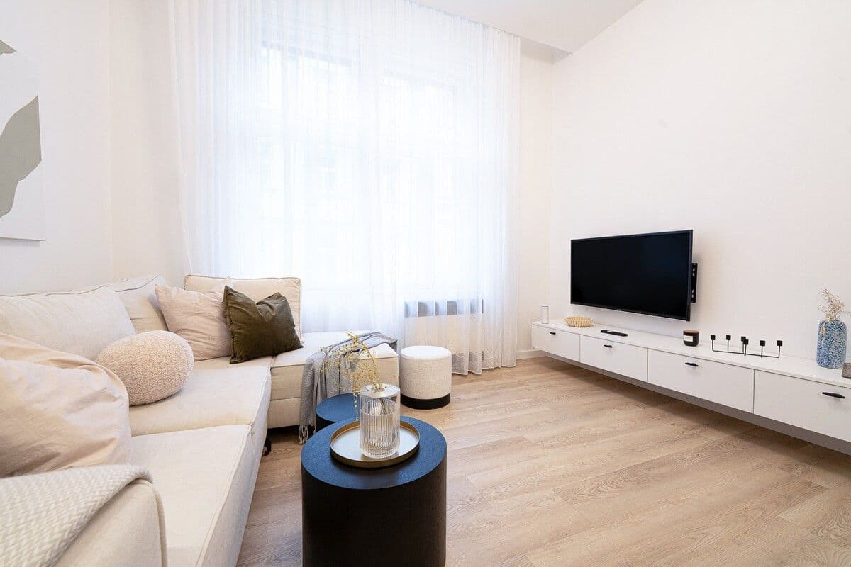 Pronájem bytu 72 m², Navrátilova, Praha, Praha Pronájem bytu 72 m², Navrátilova, Praha, Praha