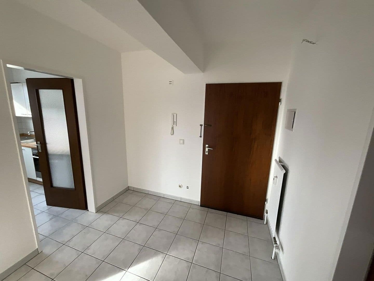Pronájem bytu 2+1 64 m², Heilbronn, Bádensko-Württembersko Pronájem bytu 2+1 64 m², Heilbronn, Bádensko-Württembersko