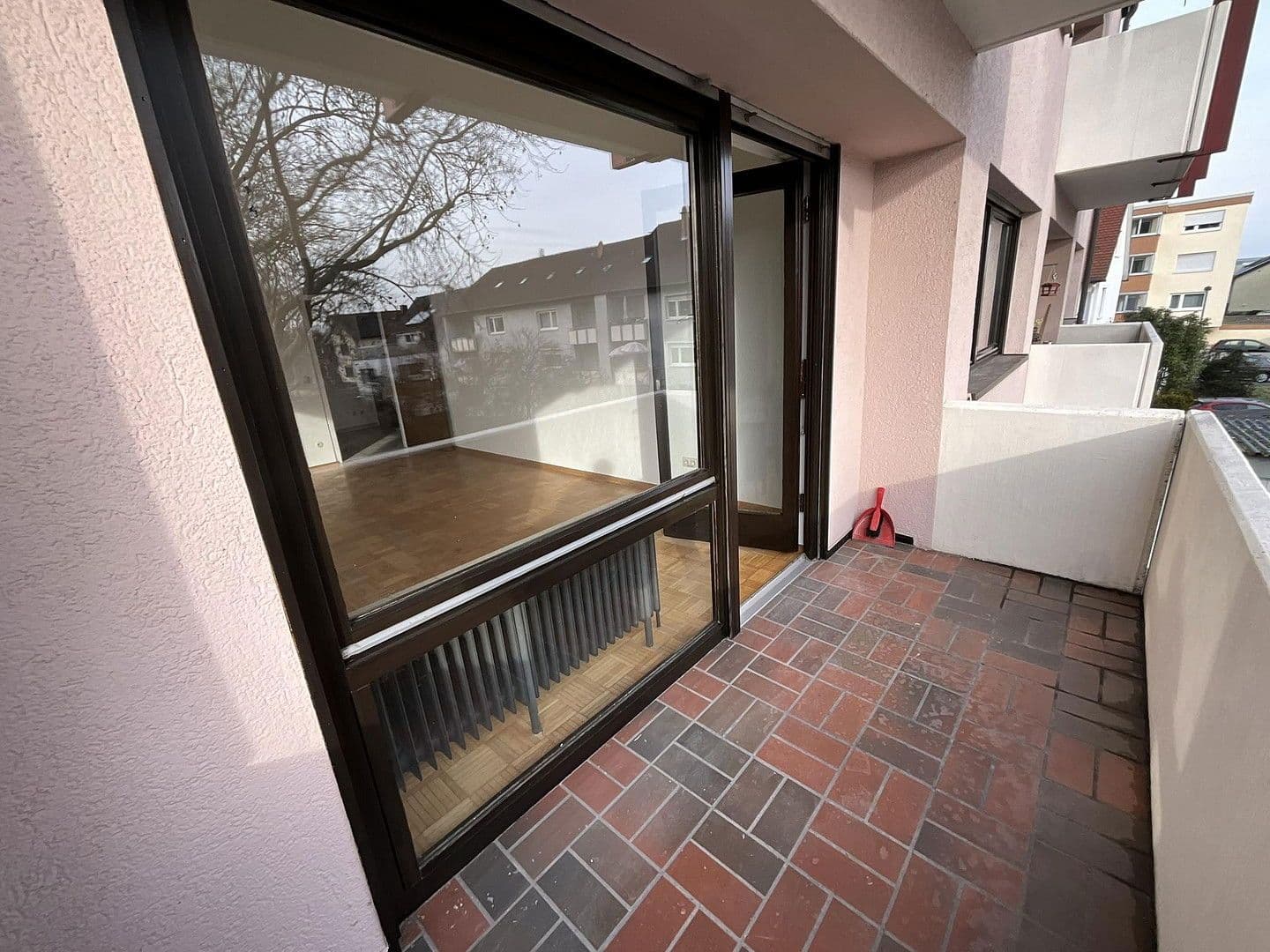 Pronájem bytu 2+1 64 m², Heilbronn, Bádensko-Württembersko Pronájem bytu 2+1 64 m², Heilbronn, Bádensko-Württembersko