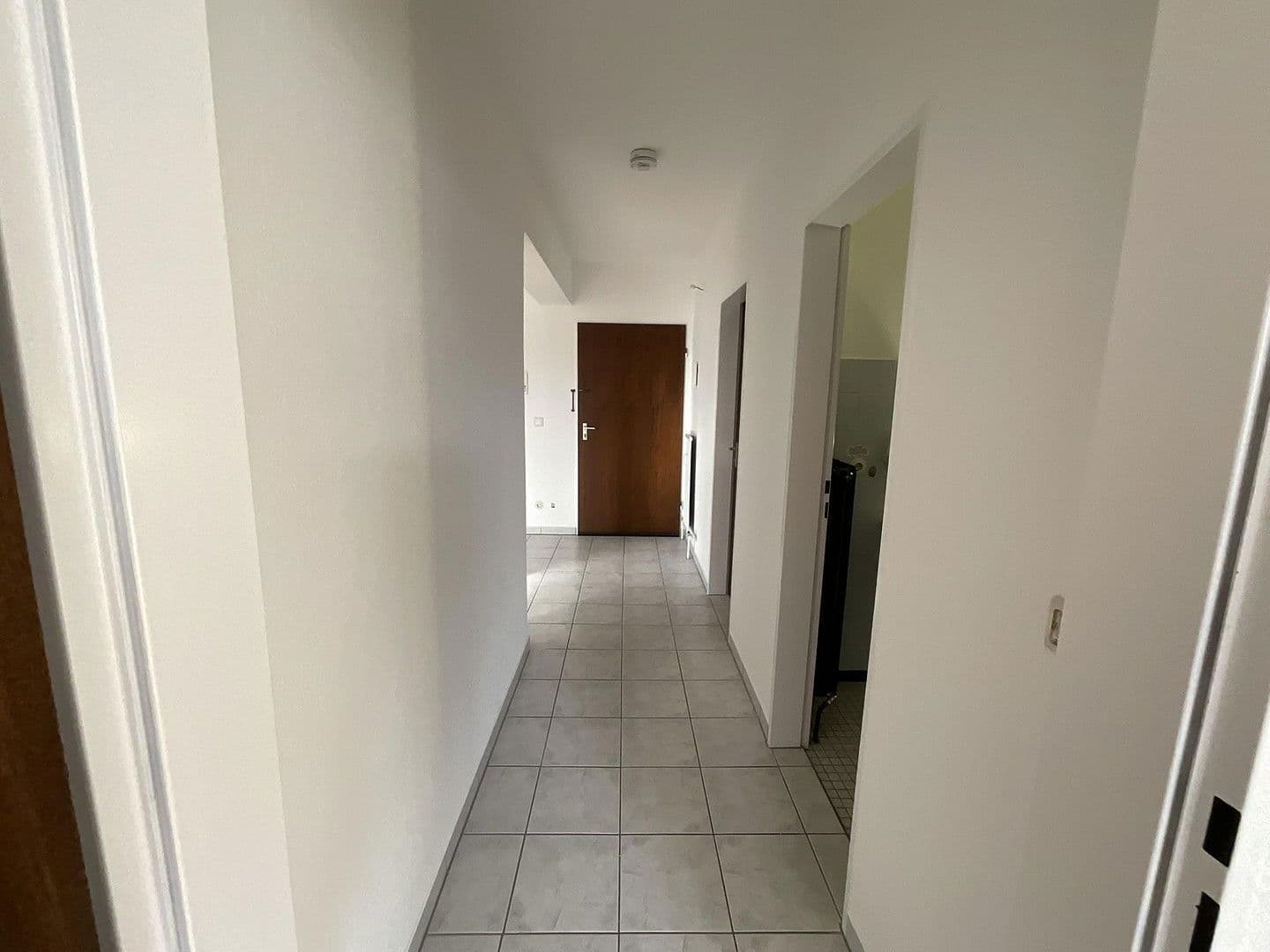 Pronájem bytu 2+1 64 m², Heilbronn, Bádensko-Württembersko Pronájem bytu 2+1 64 m², Heilbronn, Bádensko-Württembersko