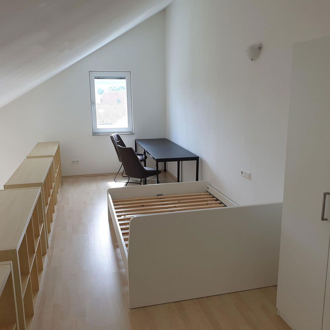 Pronájem bytu 2+1 64 m², Wellandstraße 52, Aalen, Bádensko-Württembersko Pronájem bytu 2+1 64 m², Wellandstraße 52, Aalen, Bádensko-Württembersko