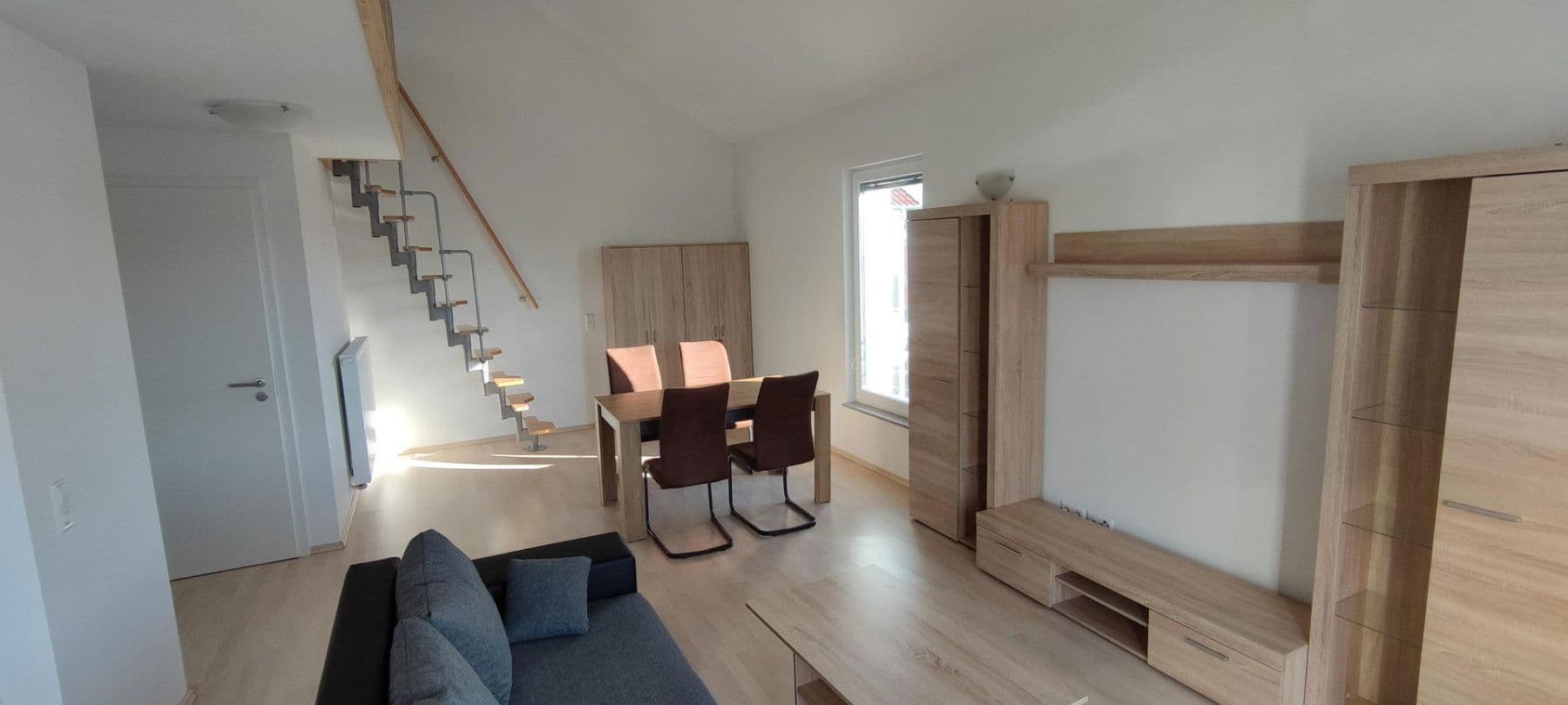 Pronájem bytu 2+1 64 m², Wellandstraße 52, Aalen, Bádensko-Württembersko Pronájem bytu 2+1 64 m², Wellandstraße 52, Aalen, Bádensko-Württembersko