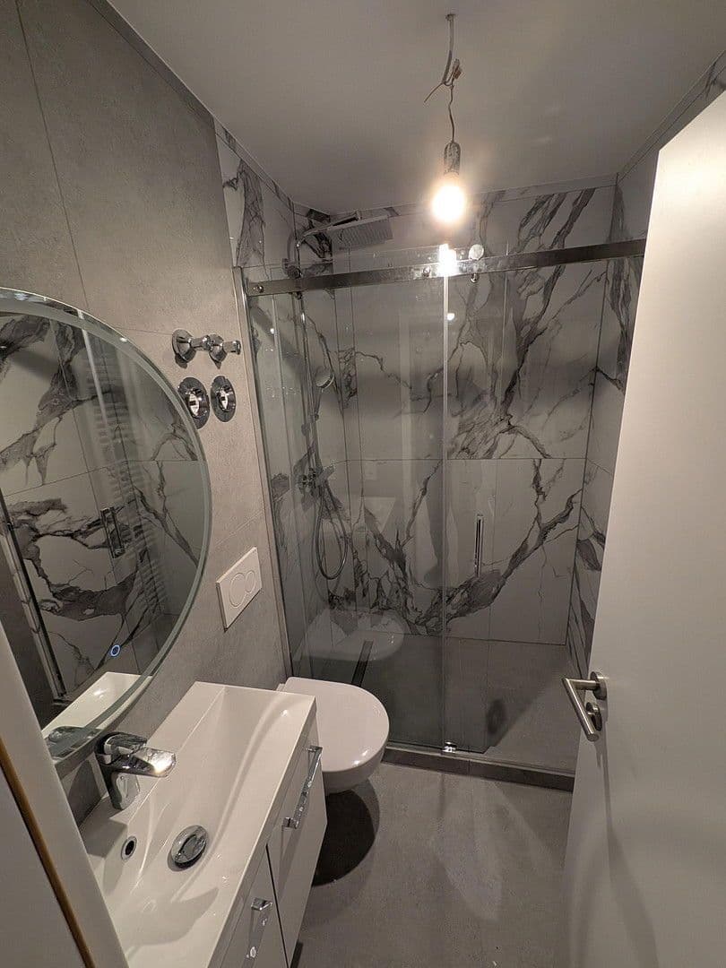 Pronájem bytu 3+1 69 m², Schmidtstraße 8, Rüdesheim am Rhein, Hessen Pronájem bytu 3+1 69 m², Schmidtstraße 8, Rüdesheim am Rhein, Hessen