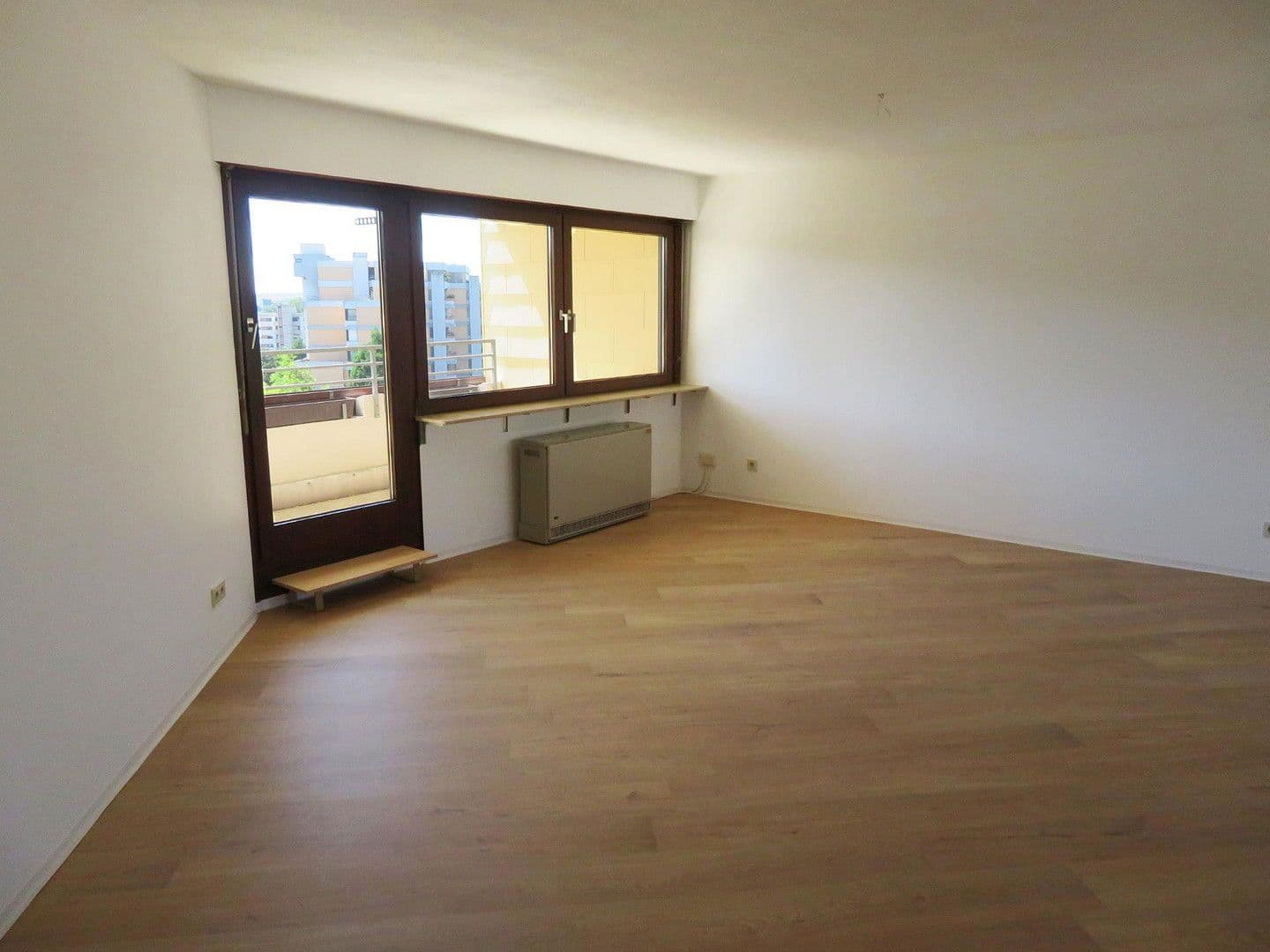 Prodej bytu 3+1 87 m², Sindelfingen, Bádensko-Württembersko Prodej bytu 3+1 87 m², Sindelfingen, Bádensko-Württembersko