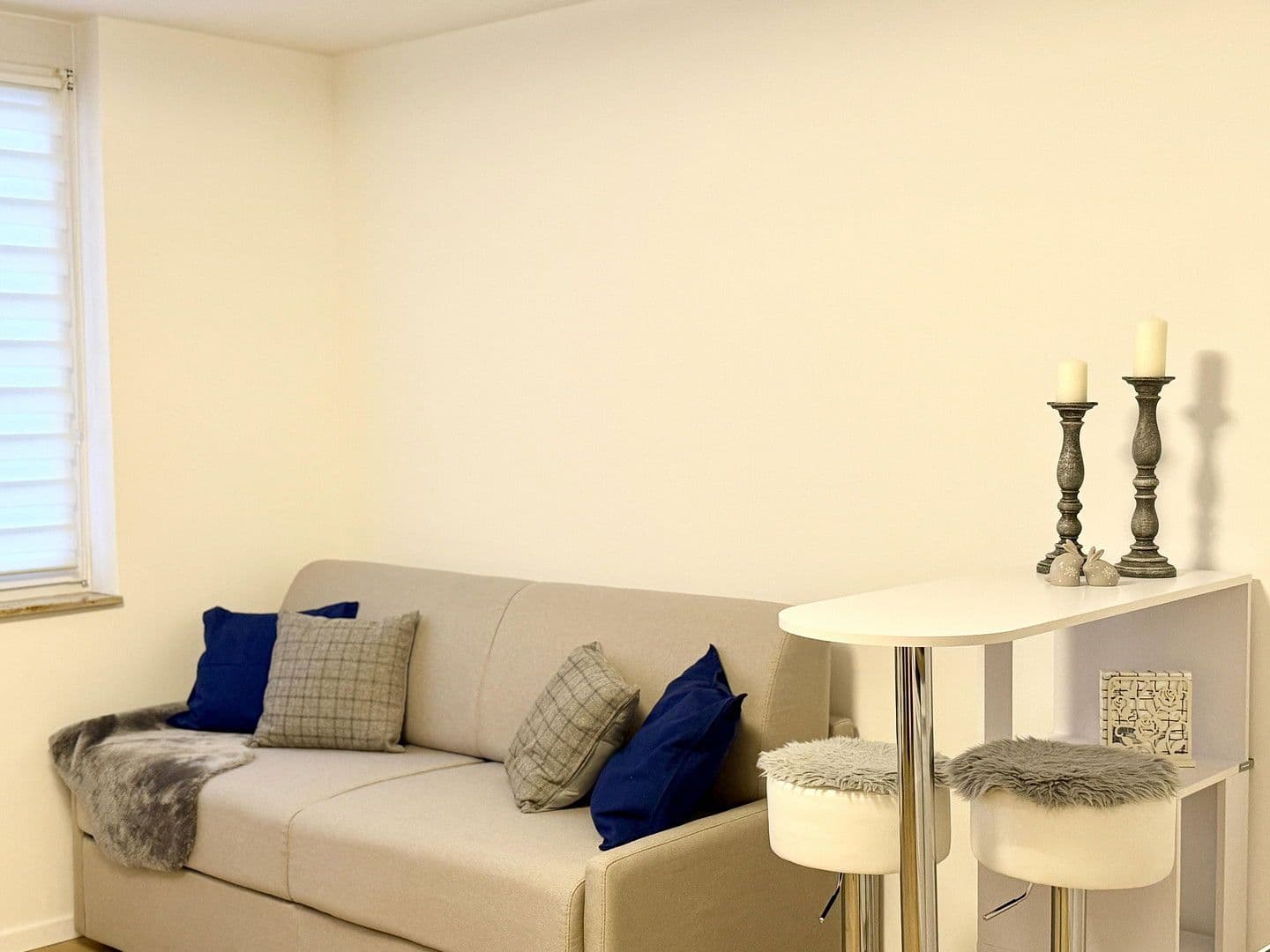 Pronájem bytu 1+1 28 m², Tußmannstraße, Düsseldorf, Severní Porýní-Vestfálsko Pronájem bytu 1+1 28 m², Tußmannstraße, Düsseldorf, Severní Porýní-Vestfálsko