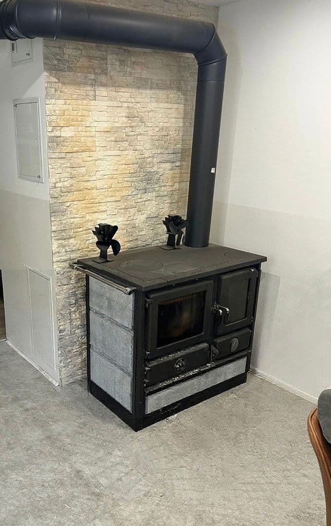 Prodej domu 185 m², pozemek 378 m², Hauptstr 85, Bad Honnef, Severní Porýní-Vestfálsko Prodej domu 185 m², pozemek 378 m², Hauptstr 85, Bad Honnef, Severní Porýní-Vestfálsko