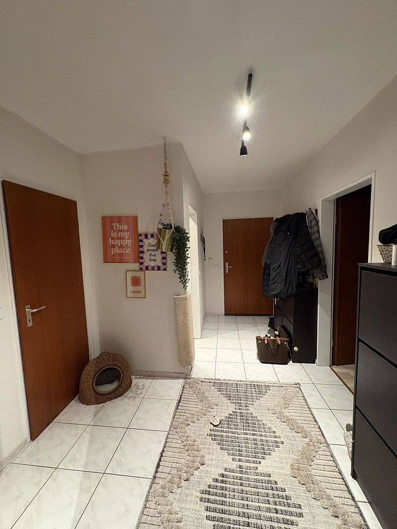 Prodej bytu 2+1 65 m², Offenbach an der Queich, Porýní-Falc Prodej bytu 2+1 65 m², Offenbach an der Queich, Porýní-Falc