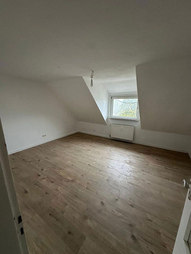 Pronájem bytu 3+1 57 m², Neuwieserweg 1, Schweppenhausen, Porýní-Falc Pronájem bytu 3+1 57 m², Neuwieserweg 1, Schweppenhausen, Porýní-Falc