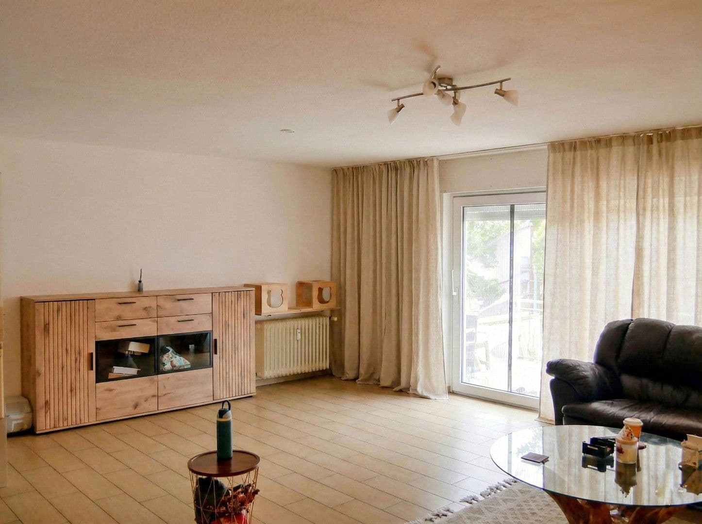 Pronájem domu 144 m², pozemek 565 m², Kaiserslautern, Porýní-Falc Pronájem domu 144 m², pozemek 565 m², Kaiserslautern, Porýní-Falc