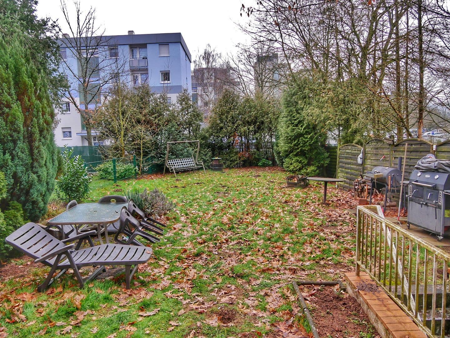 Pronájem domu 144 m², pozemek 565 m², Kaiserslautern, Porýní-Falc Pronájem domu 144 m², pozemek 565 m², Kaiserslautern, Porýní-Falc