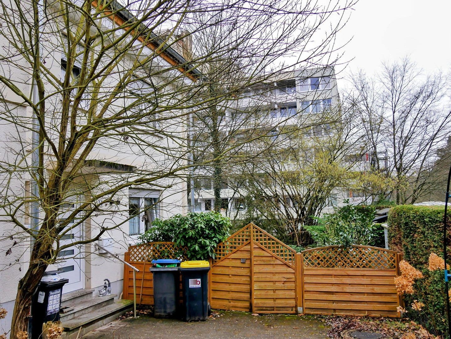 Pronájem domu 144 m², pozemek 565 m², Kaiserslautern, Porýní-Falc Pronájem domu 144 m², pozemek 565 m², Kaiserslautern, Porýní-Falc