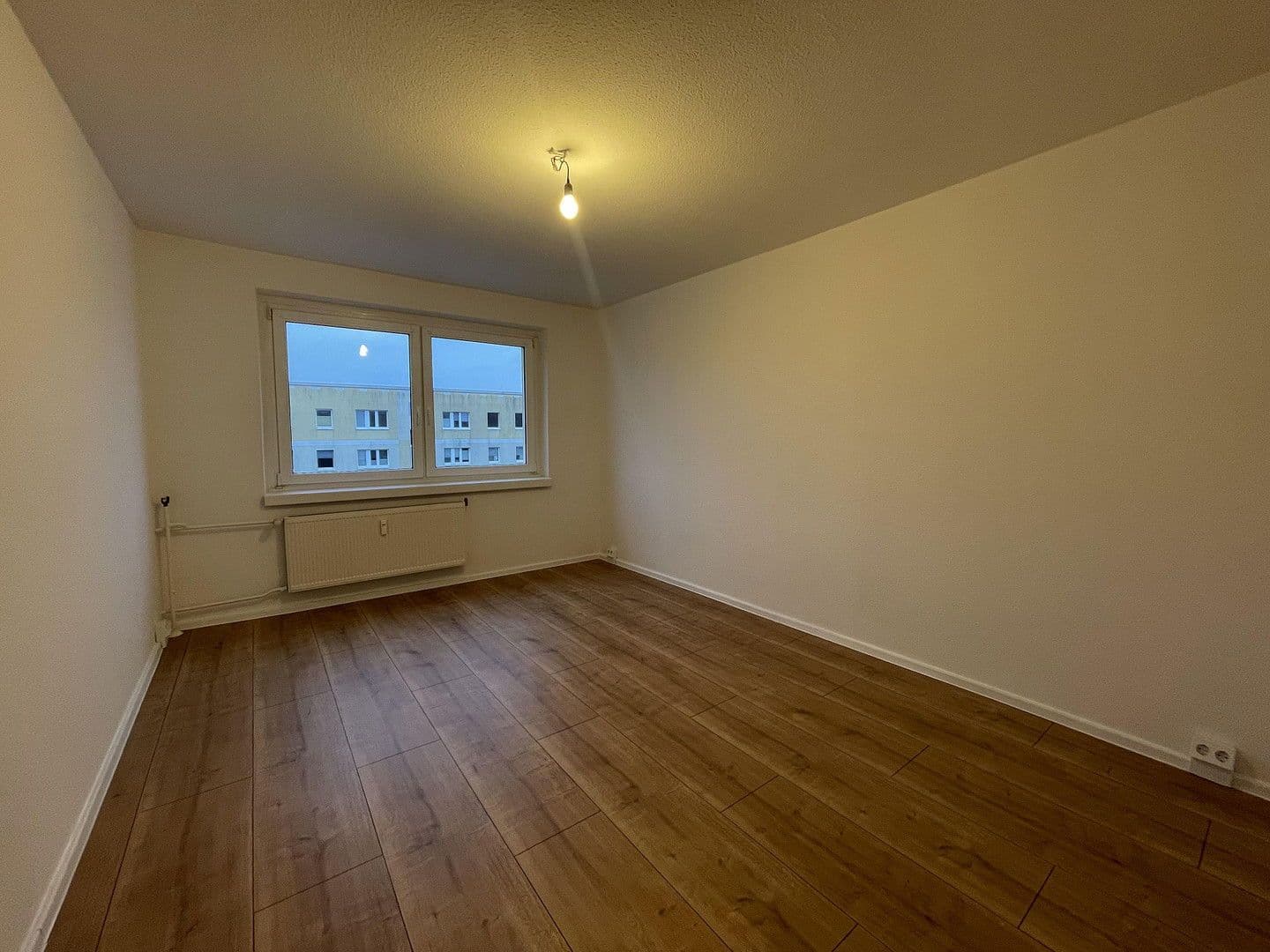 Pronájem bytu 3+1 68 m², Eberswalde, Braniborsko Pronájem bytu 3+1 68 m², Eberswalde, Braniborsko
