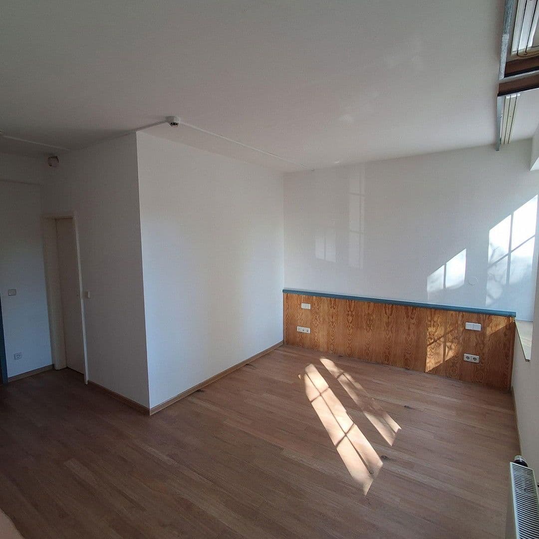 Pronájem bytu 1+1 25 m², Krakauer Straße 49, Markranstädt, Sasko Pronájem bytu 1+1 25 m², Krakauer Straße 49, Markranstädt, Sasko