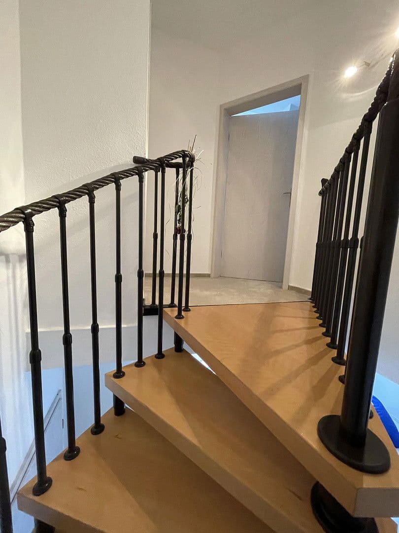 Pronájem bytu 2+1 66 m², Oestrich-Winkel, Hessen Pronájem bytu 2+1 66 m², Oestrich-Winkel, Hessen