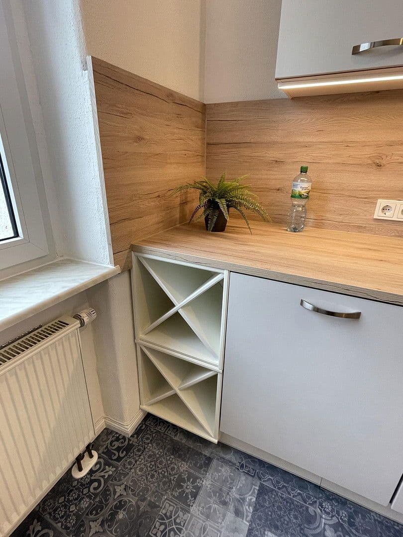 Pronájem bytu 3+1 58 m², Blumenstraße 2, Magdeburg, Sasko-Anhaltsko Pronájem bytu 3+1 58 m², Blumenstraße 2, Magdeburg, Sasko-Anhaltsko