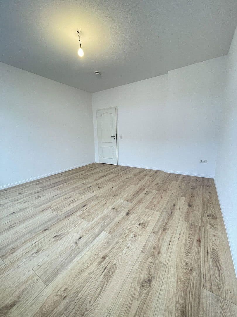 Pronájem bytu 3+1 58 m², Blumenstraße 2, Magdeburg, Sasko-Anhaltsko Pronájem bytu 3+1 58 m², Blumenstraße 2, Magdeburg, Sasko-Anhaltsko