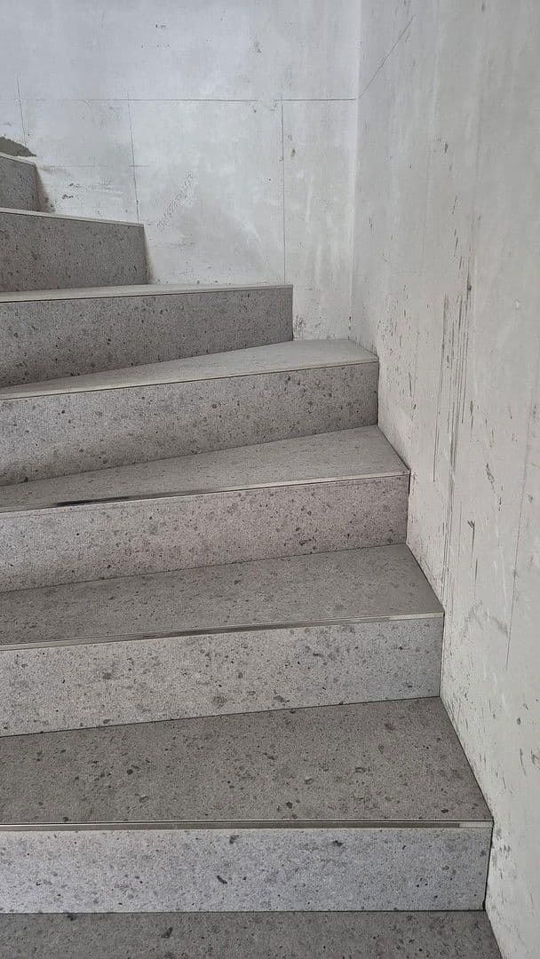 Pronájem bytu 2+1 55 m², Kirchstraße 19, Gronau, Dolní Sasko Pronájem bytu 2+1 55 m², Kirchstraße 19, Gronau, Dolní Sasko