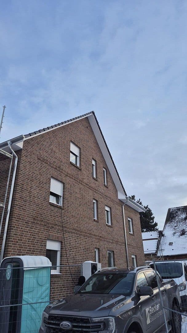 Pronájem bytu 2+1 55 m², Kirchstraße 19, Gronau, Dolní Sasko Pronájem bytu 2+1 55 m², Kirchstraße 19, Gronau, Dolní Sasko