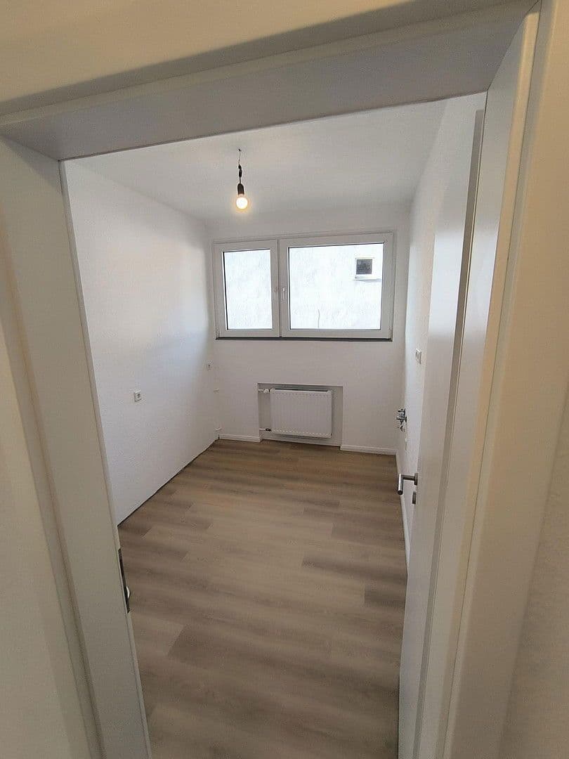 Pronájem bytu 2+1 56 m², Selzerstr. 11, Dortmund, Severní Porýní-Vestfálsko Pronájem bytu 2+1 56 m², Selzerstr. 11, Dortmund, Severní Porýní-Vestfálsko