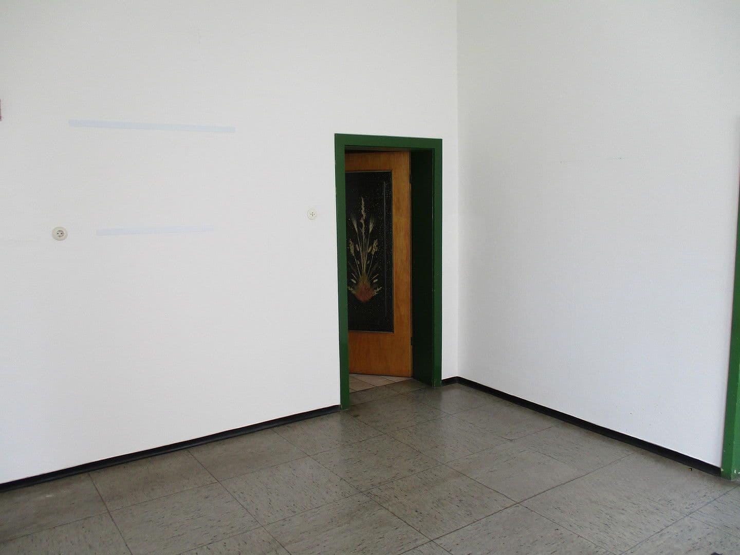 Pronájem kanceláře 115 m², Kaiserslautern, Porýní-Falc Pronájem kanceláře 115 m², Kaiserslautern, Porýní-Falc