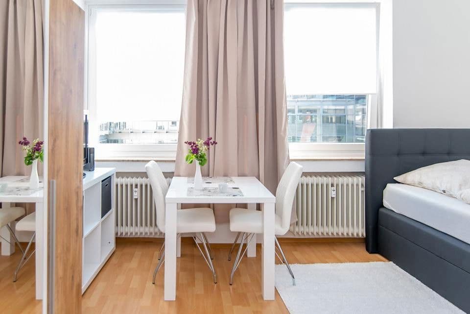 Pronájem bytu 1+1 30 m², Nürnberg, Bavorsko Pronájem bytu 1+1 30 m², Nürnberg, Bavorsko