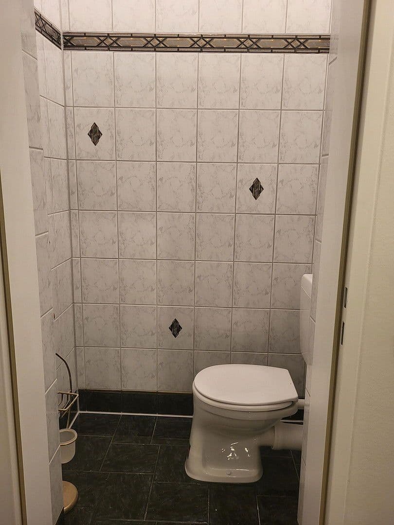 Pronájem bytu 3+1 90 m², Gurkgasse 26, Wien, Wien Pronájem bytu 3+1 90 m², Gurkgasse 26, Wien, Wien