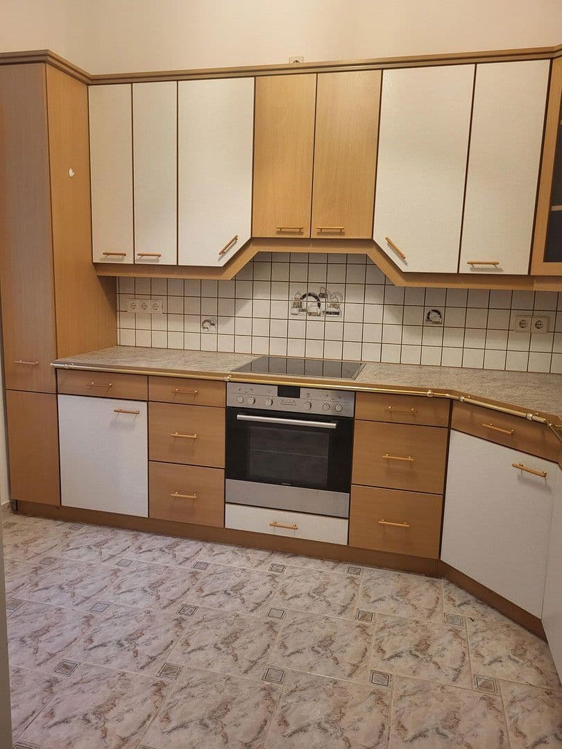 Pronájem bytu 3+1 90 m², Gurkgasse 26, Wien, Wien Pronájem bytu 3+1 90 m², Gurkgasse 26, Wien, Wien