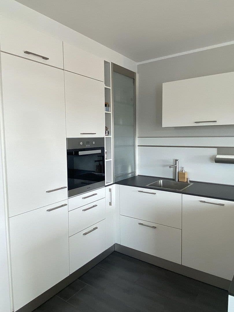 Pronájem bytu 3+1 92 m², Elz, Hessen Pronájem bytu 3+1 92 m², Elz, Hessen