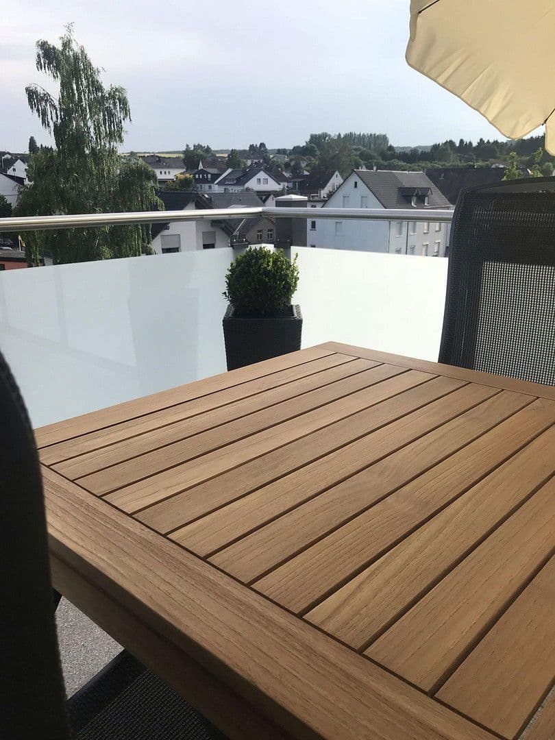 Pronájem bytu 3+1 92 m², Elz, Hessen Pronájem bytu 3+1 92 m², Elz, Hessen