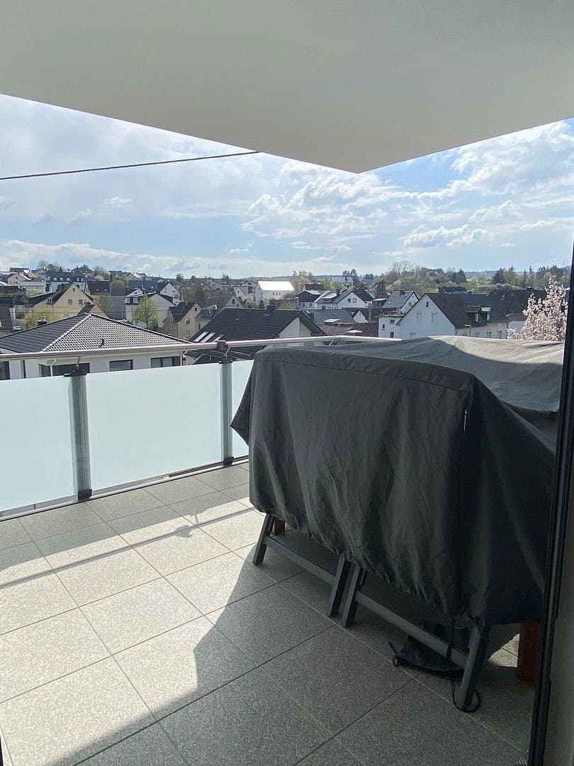 Pronájem bytu 3+1 92 m², Elz, Hessen Pronájem bytu 3+1 92 m², Elz, Hessen