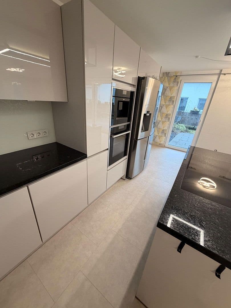 Prodej bytu 4+1 108 m², Waiblingen, Bádensko-Württembersko Prodej bytu 4+1 108 m², Waiblingen, Bádensko-Württembersko