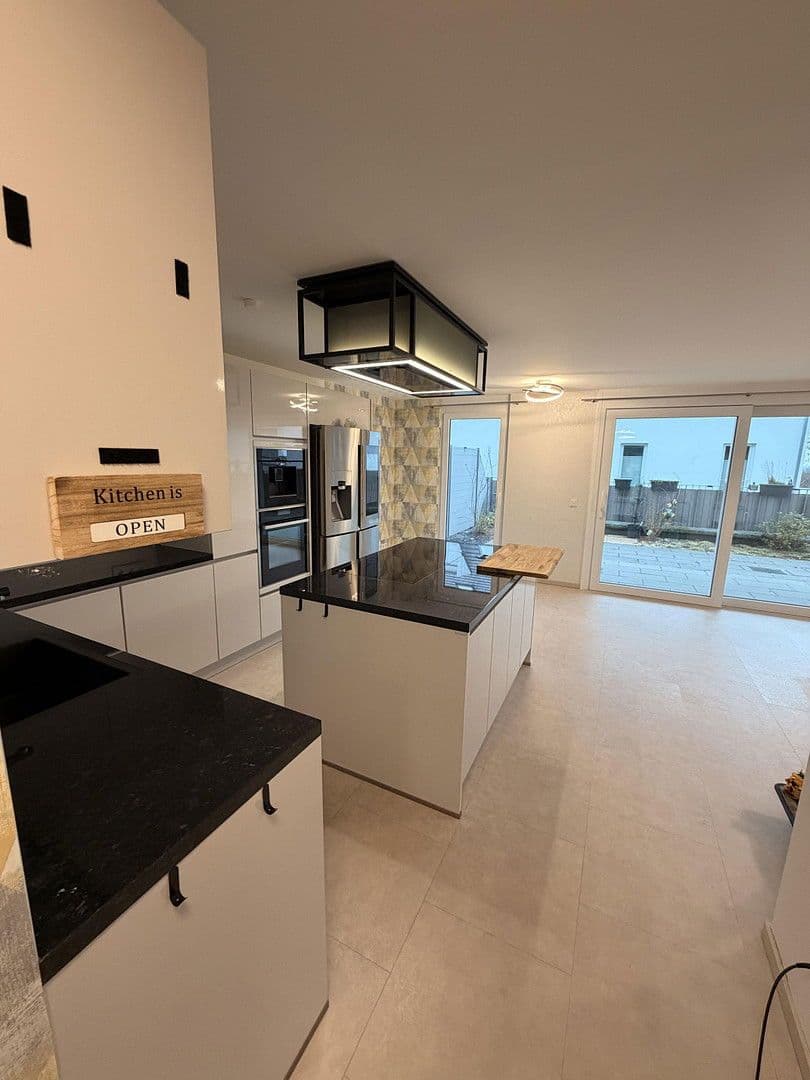 Prodej bytu 4+1 108 m², Waiblingen, Bádensko-Württembersko Prodej bytu 4+1 108 m², Waiblingen, Bádensko-Württembersko