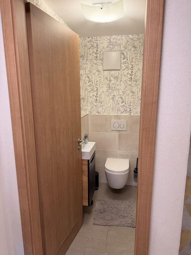 Prodej bytu 4+1 108 m², Waiblingen, Bádensko-Württembersko Prodej bytu 4+1 108 m², Waiblingen, Bádensko-Württembersko