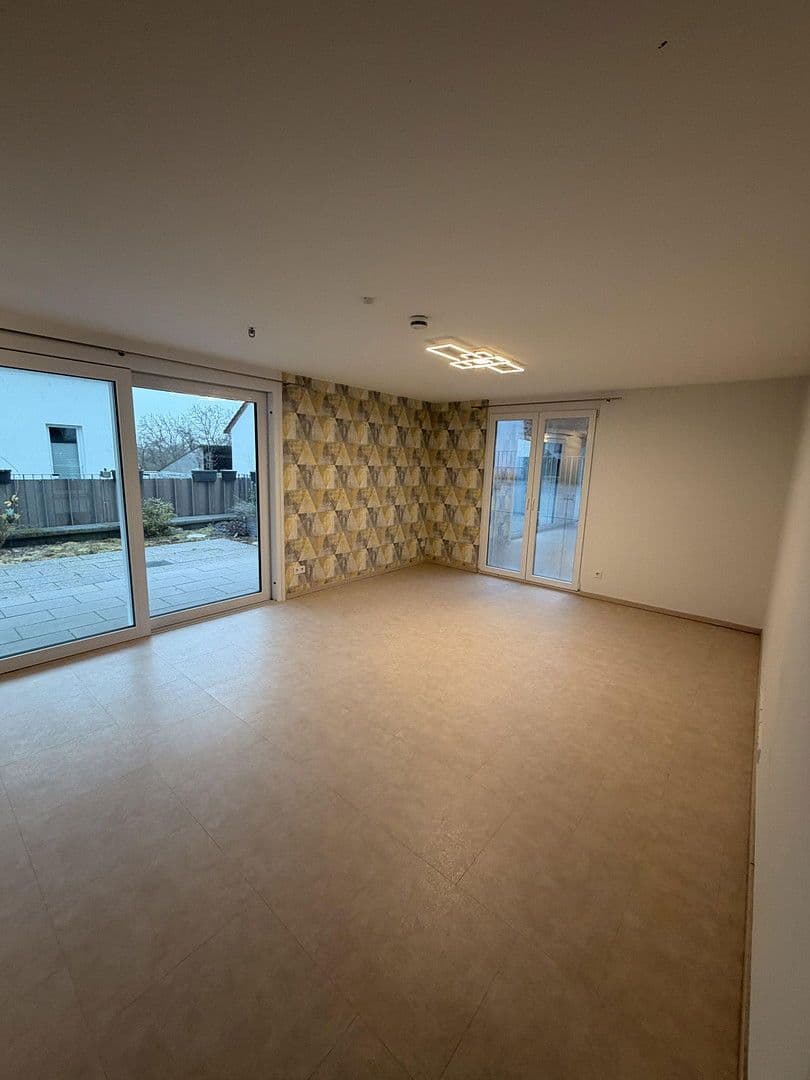 Prodej bytu 4+1 108 m², Waiblingen, Bádensko-Württembersko Prodej bytu 4+1 108 m², Waiblingen, Bádensko-Württembersko