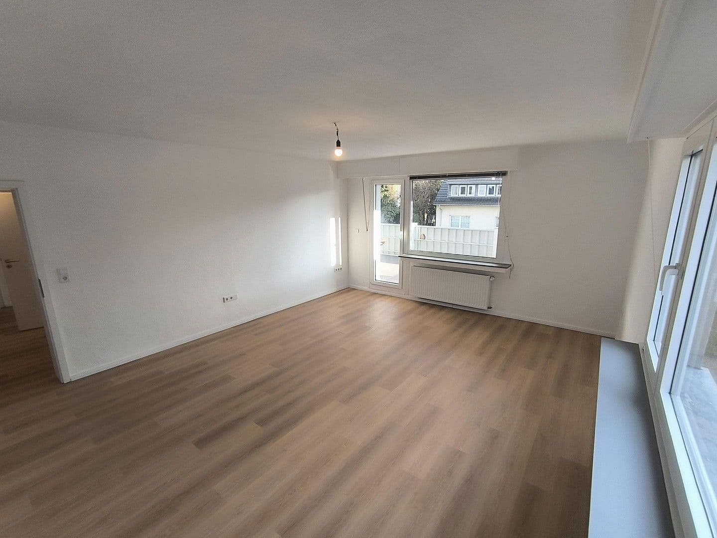 Pronájem bytu 2+1 75 m², Selzerstr. 11, Dortmund Berghofen, Severní Porýní-Vestfálsko Pronájem bytu 2+1 75 m², Selzerstr. 11, Dortmund Berghofen, Severní Porýní-Vestfálsko