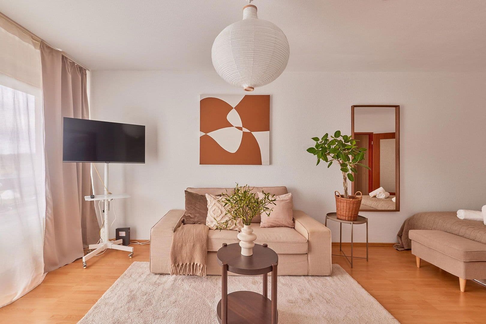 Pronájem bytu 1+1 43 m², Kurt-Schumacher-Straße 32, Kaiserslautern, Porýní-Falc Pronájem bytu 1+1 43 m², Kurt-Schumacher-Straße 32, Kaiserslautern, Porýní-Falc