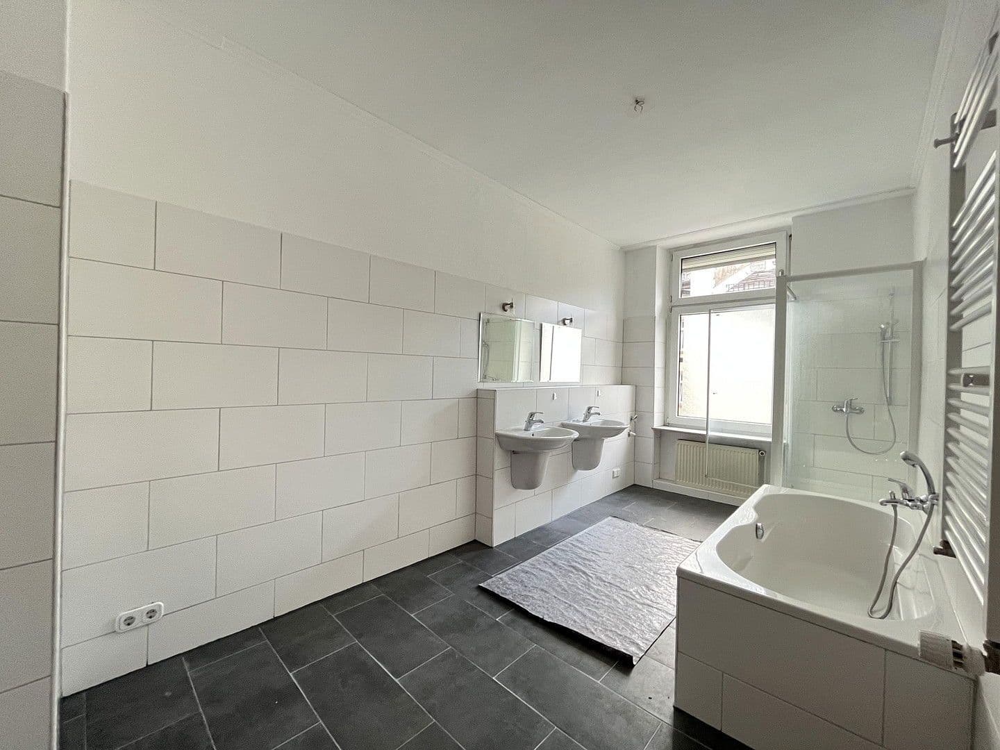 Pronájem bytu 2+1 66 m², Frankfurt am Main, Hessen Pronájem bytu 2+1 66 m², Frankfurt am Main, Hessen